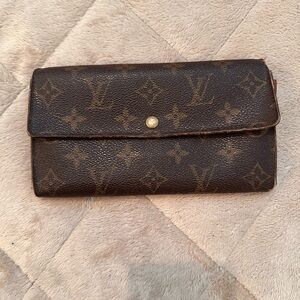 Louis Vuitton Vintage envelope wallet